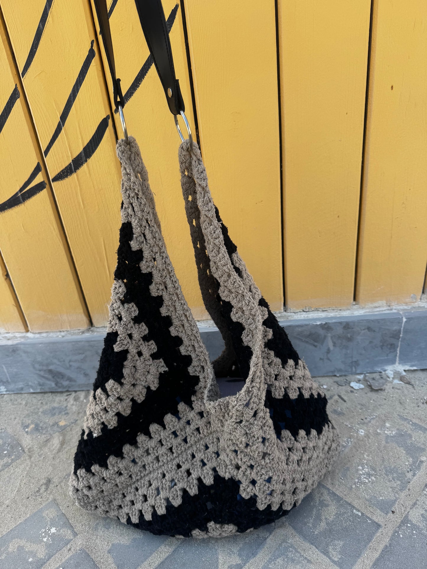 Carry all bag (Pre-order)