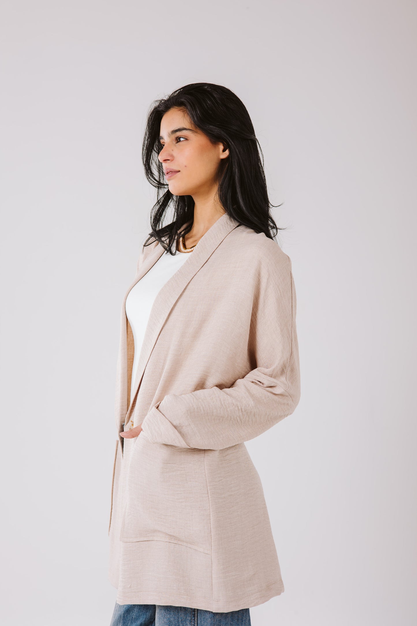 Not so serious blazer in beige.