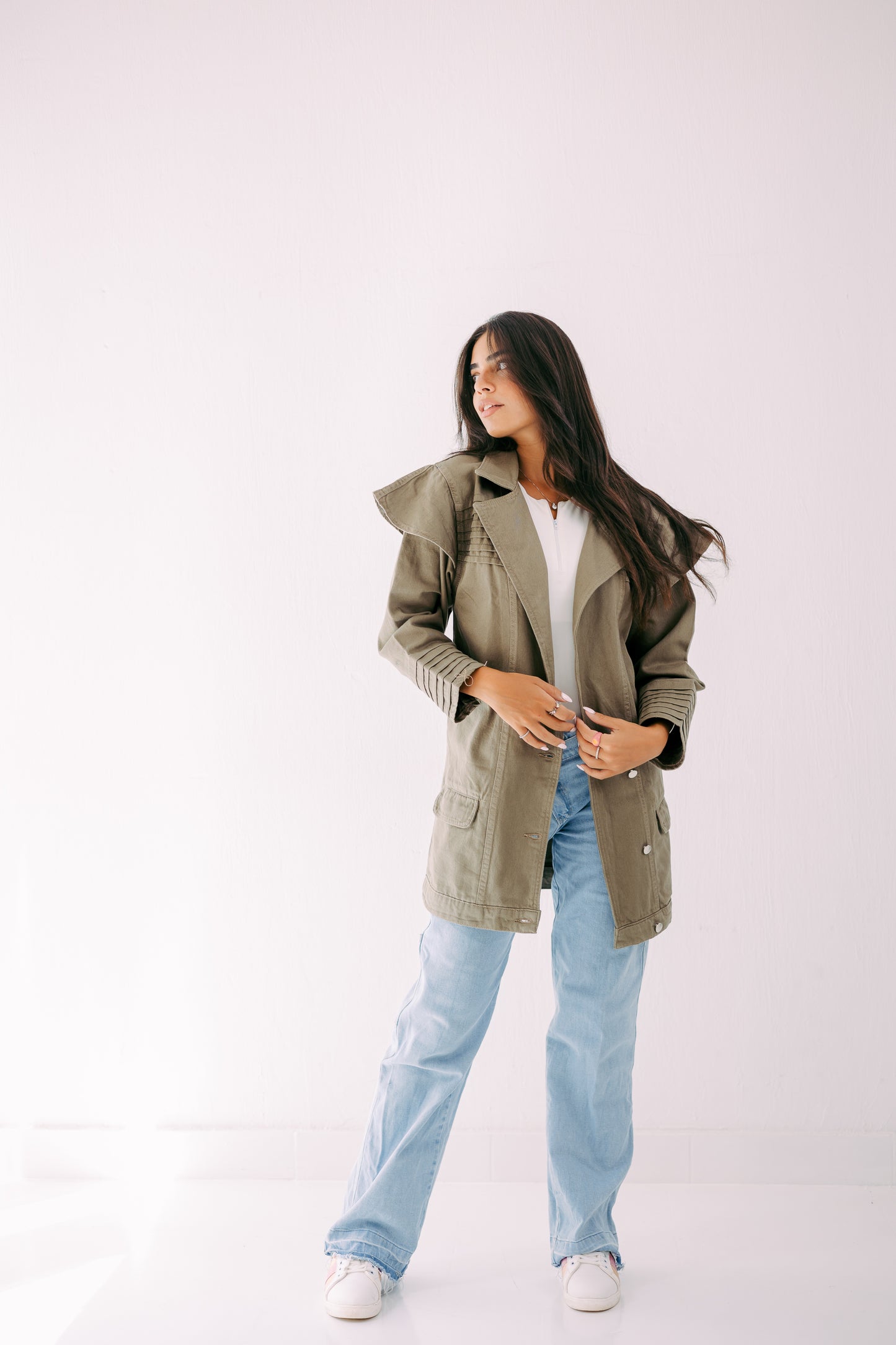 The ruffle denim in olive