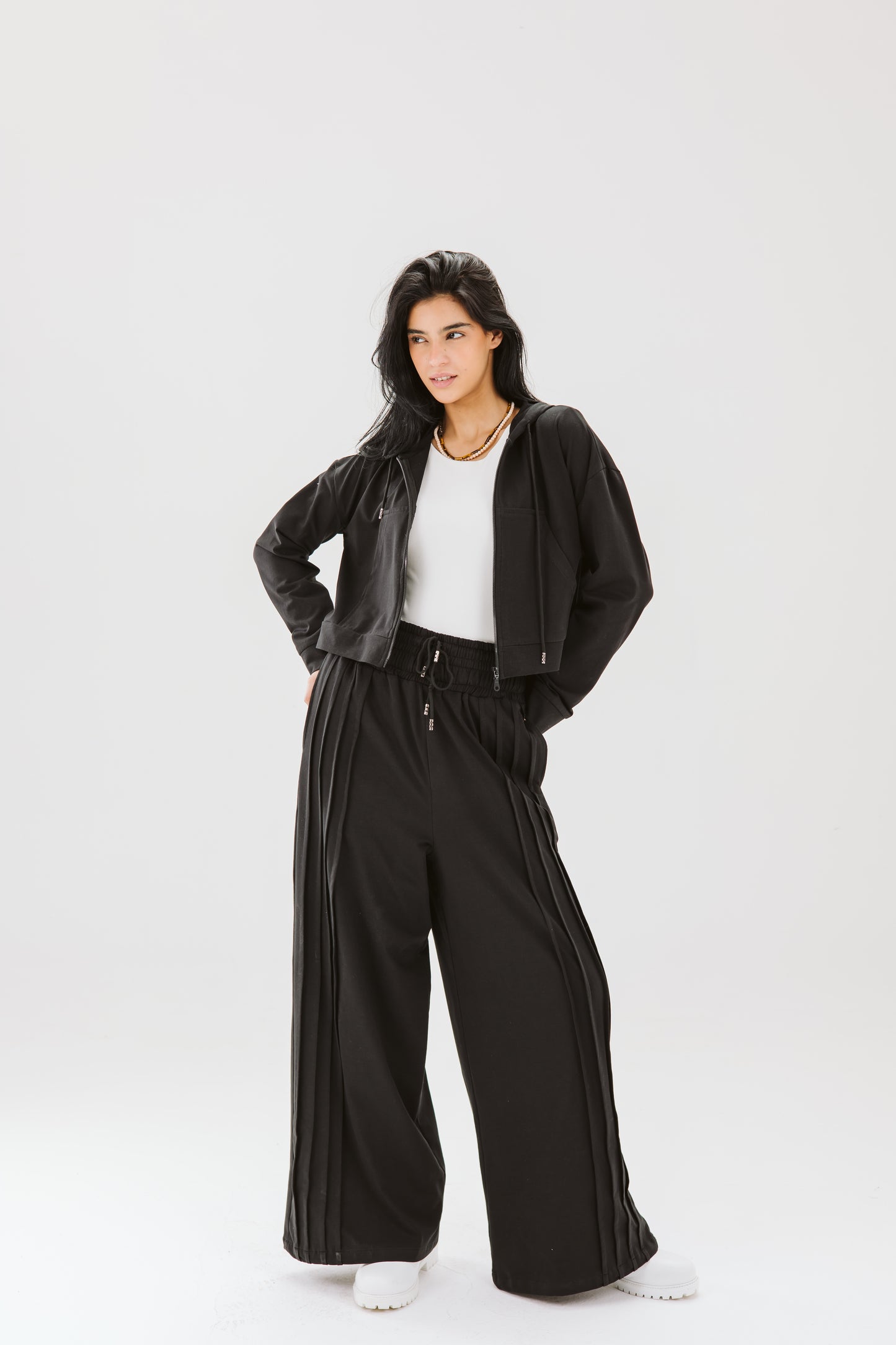 Tracksuit in black
