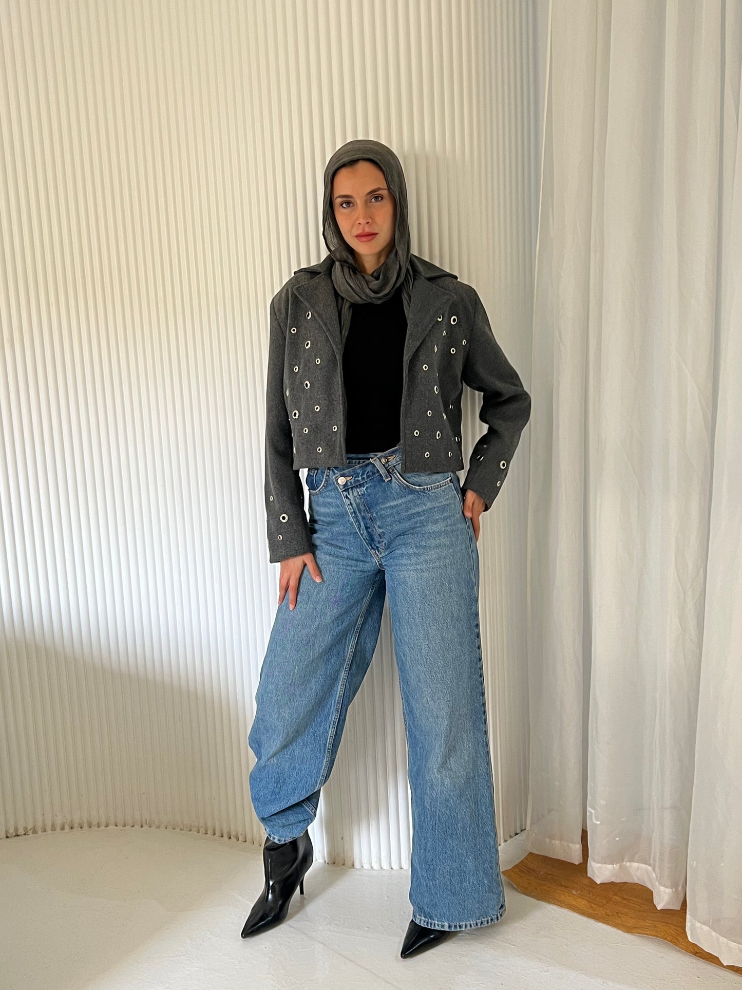 Pierced wool jacket in grey