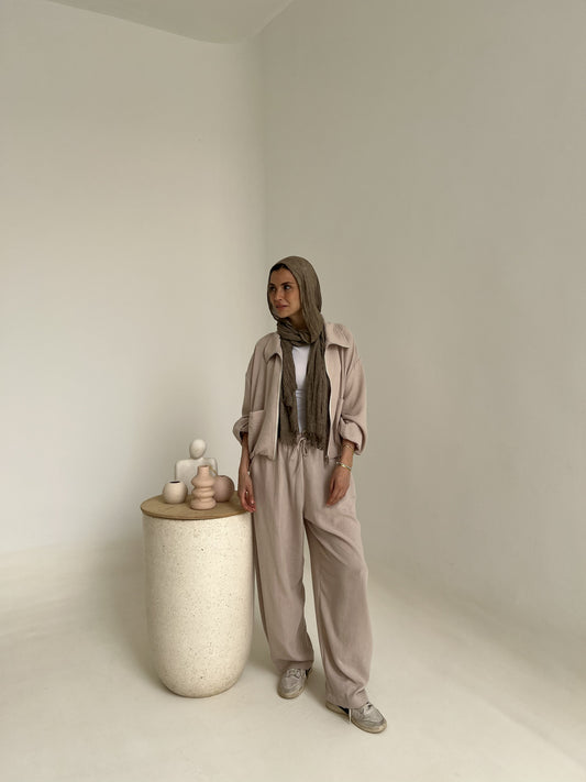 Zip up set in Beige