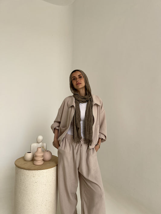 Zip up set in Beige