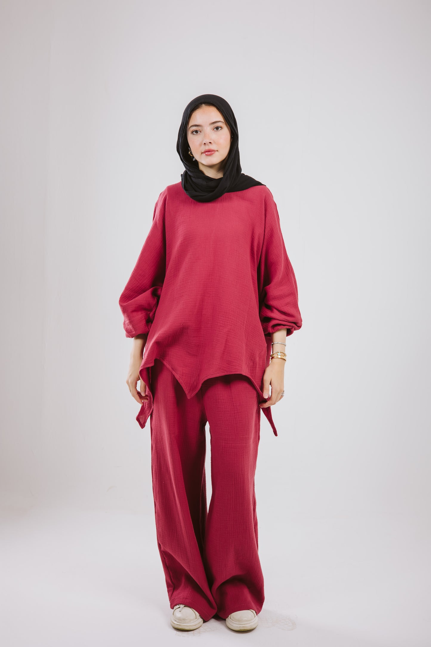 Asymmetrical crinky set in Burgundy