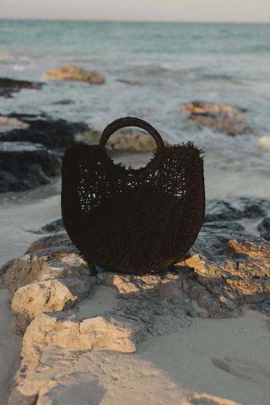 Tangle Tote bag in black