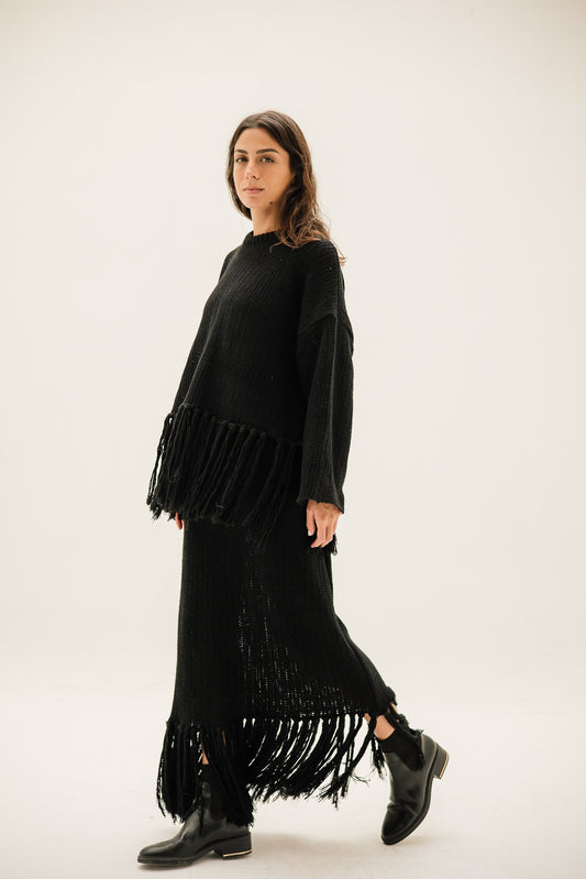 Tassel Flow set in Black