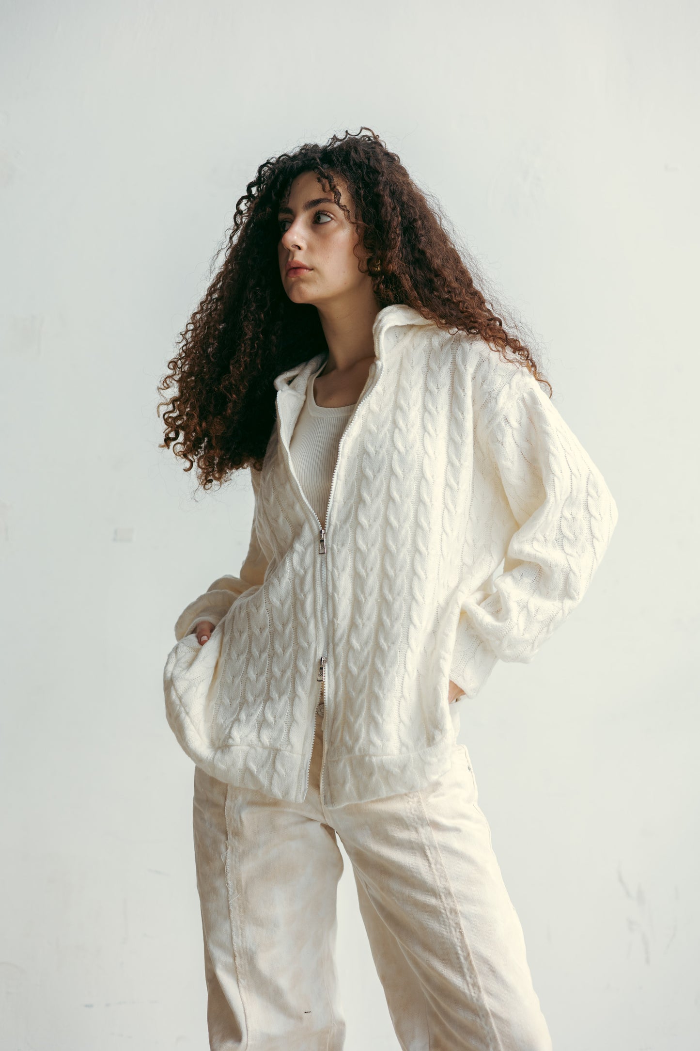 two way zipper pullover in offwhite