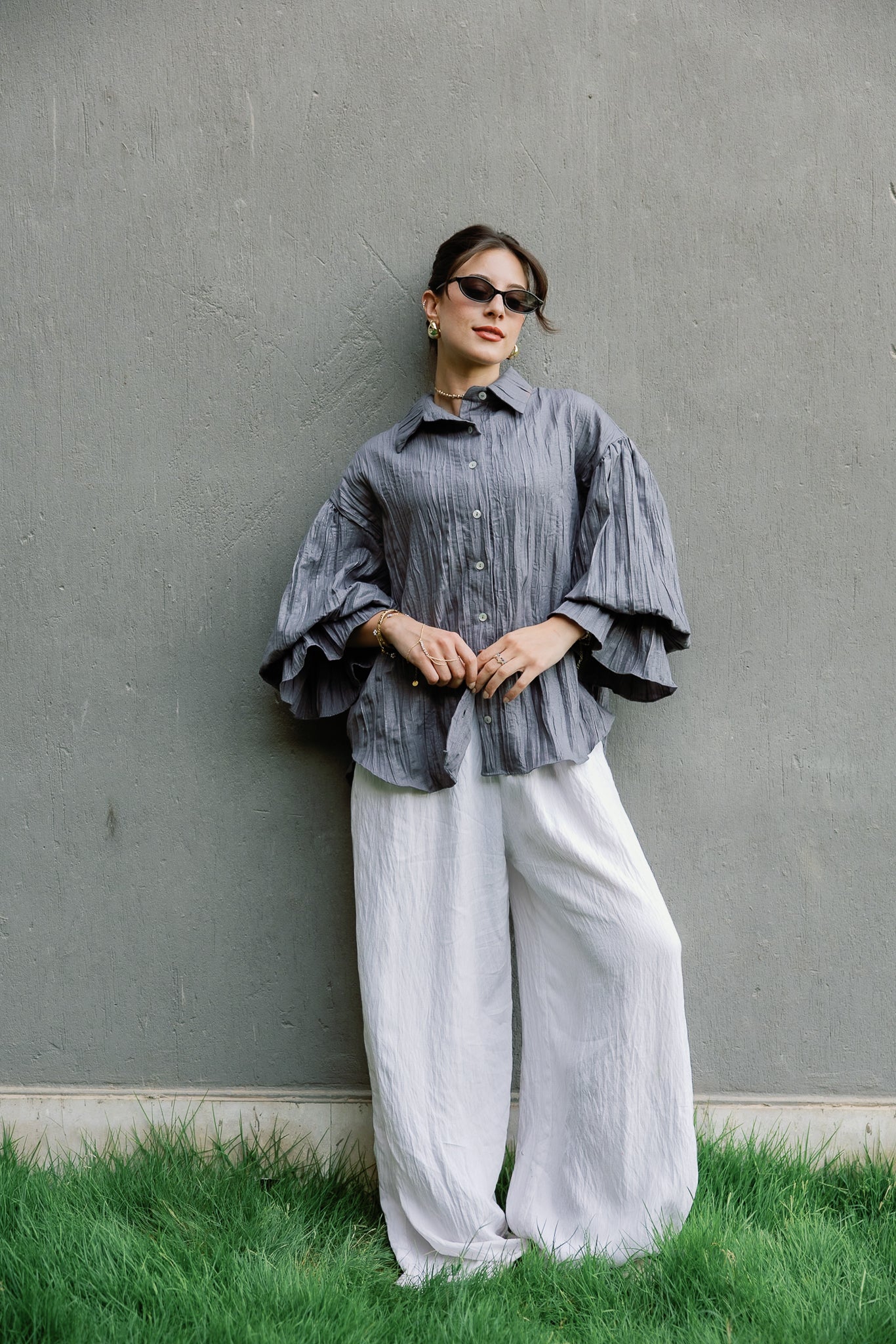 Shimmery ripple shirt in Grey