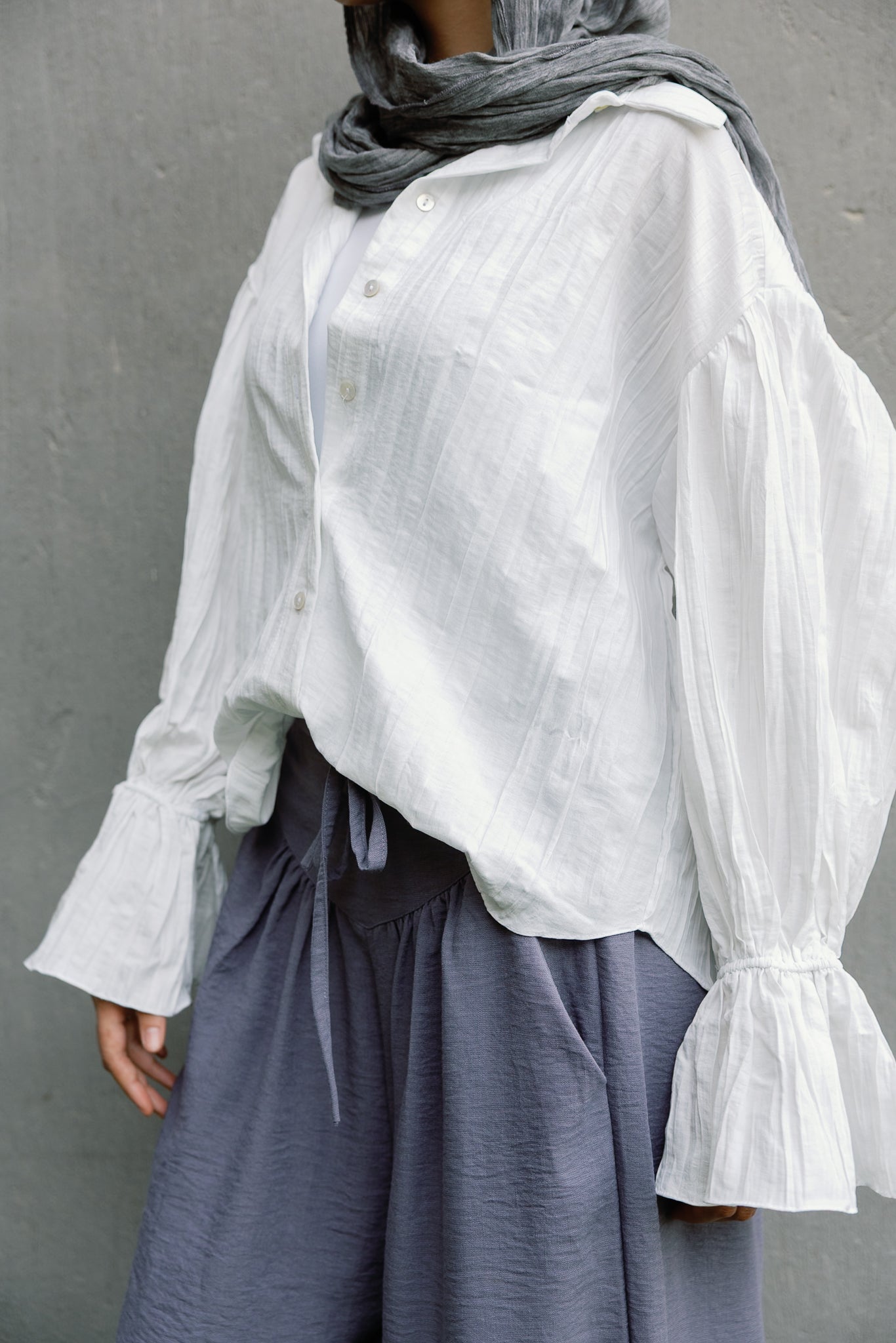 Shimmery ripple shirt in White