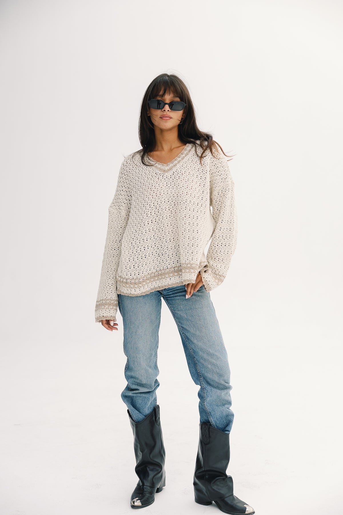 V neck knit